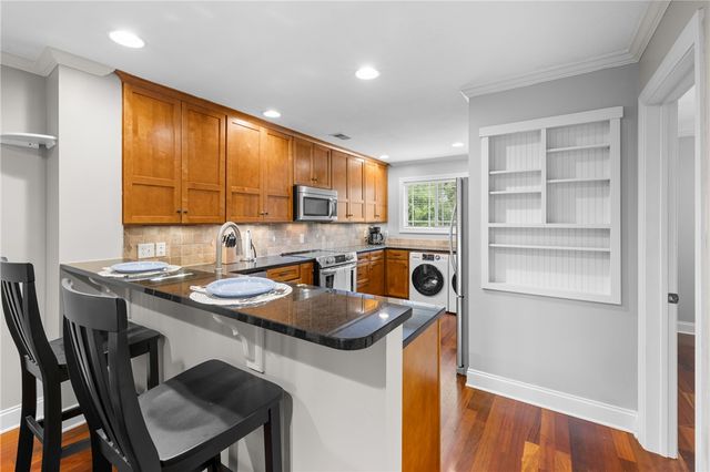 201 Sloan Street 106, Clemson, SC 29631