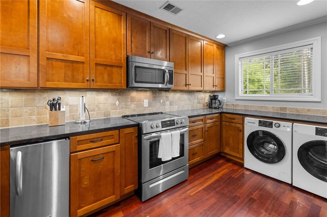 201 Sloan Street 106, Clemson, SC 29631