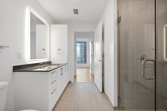 1212 Demonbreun St Apt 1012, Nashville, TN 37203