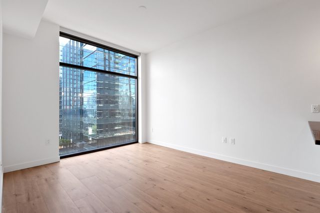 1212 Demonbreun St Apt 1012, Nashville, TN 37203