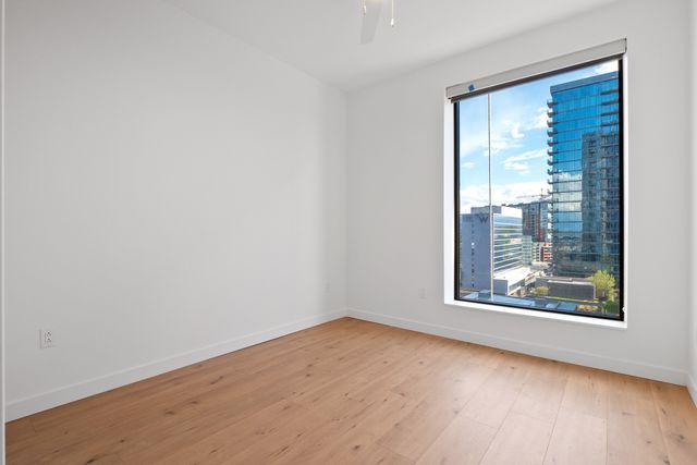 1212 Demonbreun St Apt 1012, Nashville, TN 37203