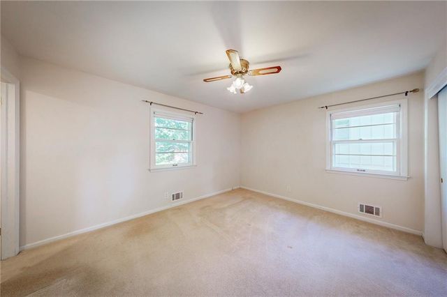 8432 Evanston Avenue, Raytown, MO 64138
