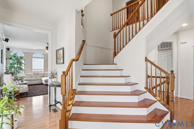 2909 Murano Way, Glen Allen, VA 23059