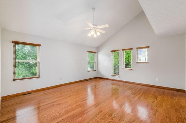 2638 Carla Drive, Lewis Center, OH 43035