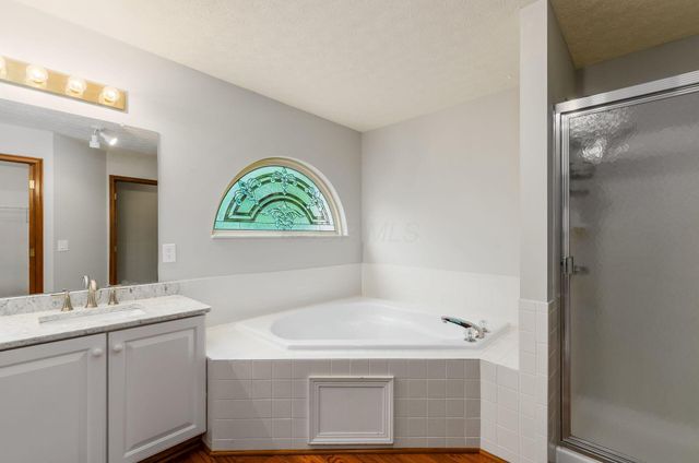 2638 Carla Drive, Lewis Center, OH 43035