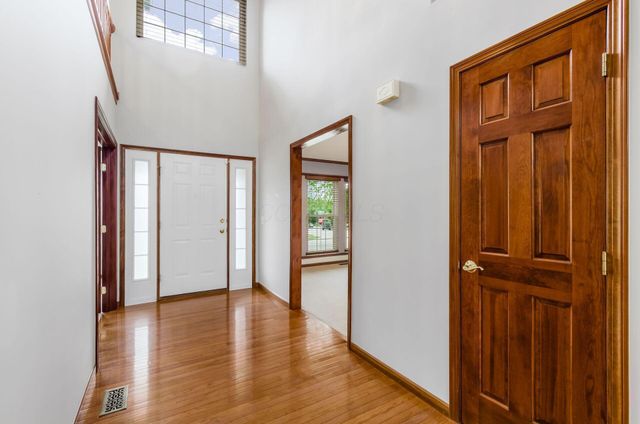 2638 Carla Drive, Lewis Center, OH 43035