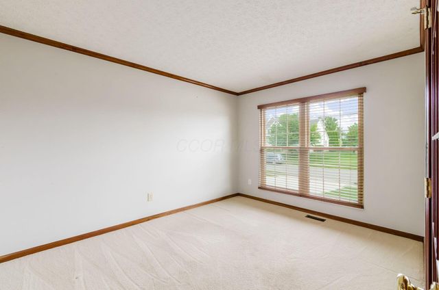 2638 Carla Drive, Lewis Center, OH 43035