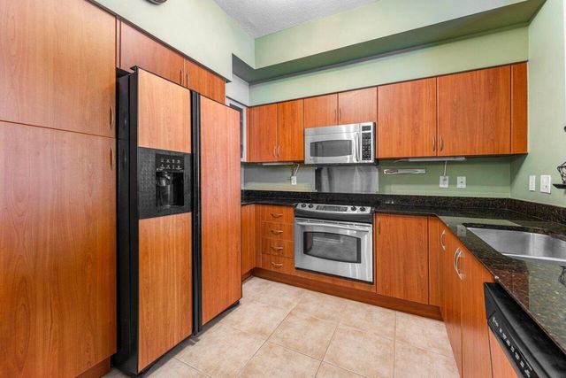 806 E Windward Way 509, Lantana, FL 33462