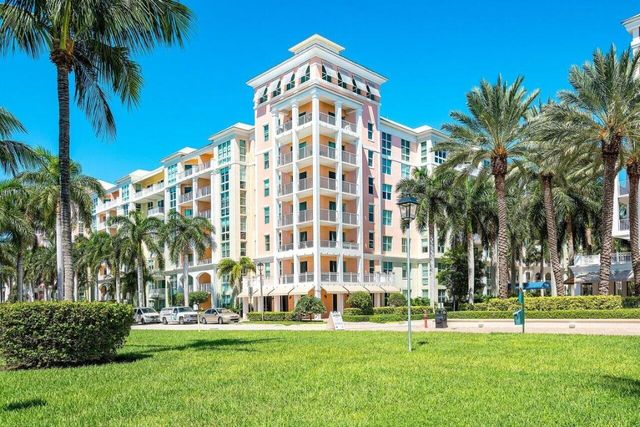 806 E Windward Way 509, Lantana, FL 33462