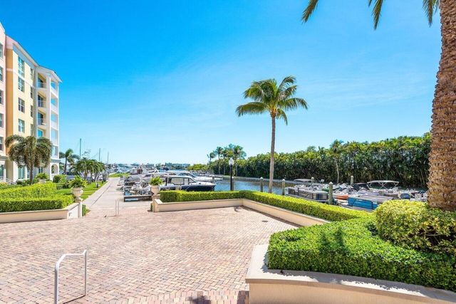 806 E Windward Way 509, Lantana, FL 33462