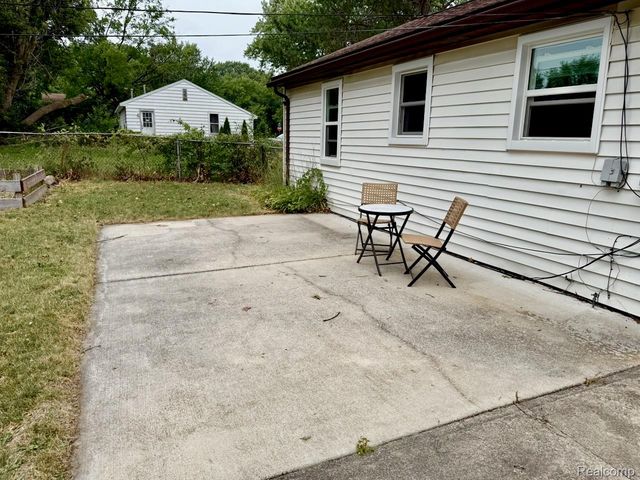 522 Hudson Street, Ypsilanti Charter Township, MI 48198