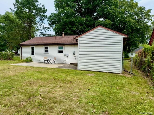 522 Hudson Street, Ypsilanti Charter Township, MI 48198