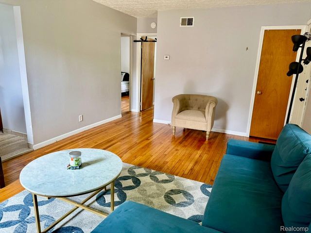 522 Hudson Street, Ypsilanti Charter Township, MI 48198