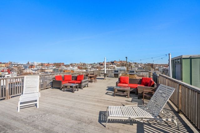 120 W 7th St 102, Boston, MA 02127