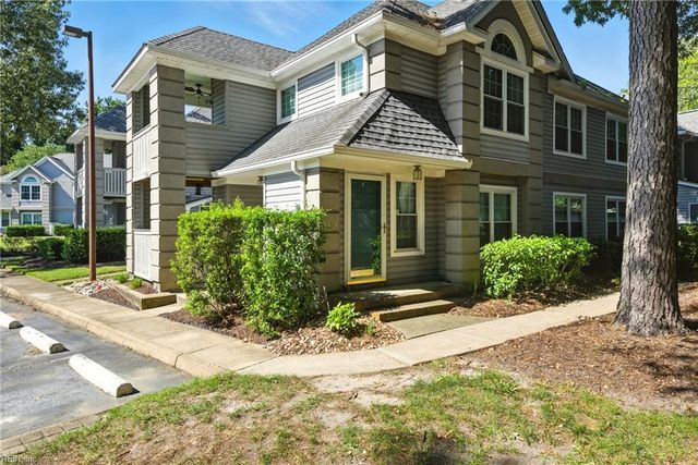 711 Rue Marseille, Chesapeake, VA 23320