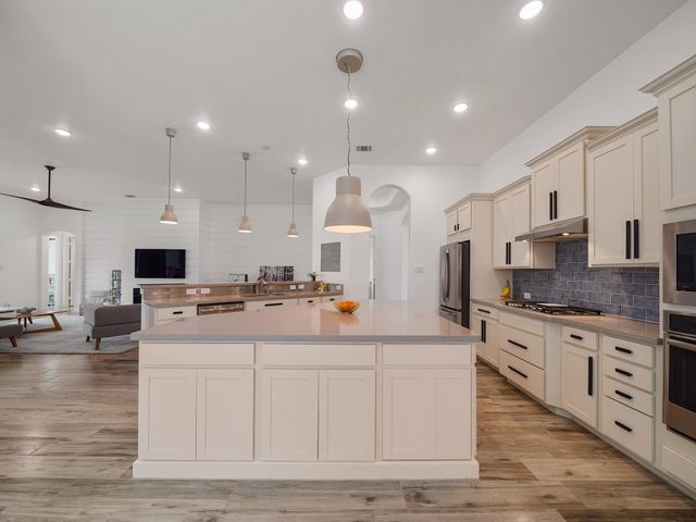 3846 Everly Bend Drive, Spring, TX 77386