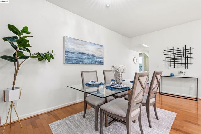 6010 Hillbrook Pl, Dublin, CA 94568