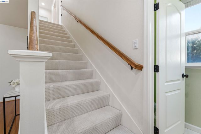 6010 Hillbrook Pl, Dublin, CA 94568