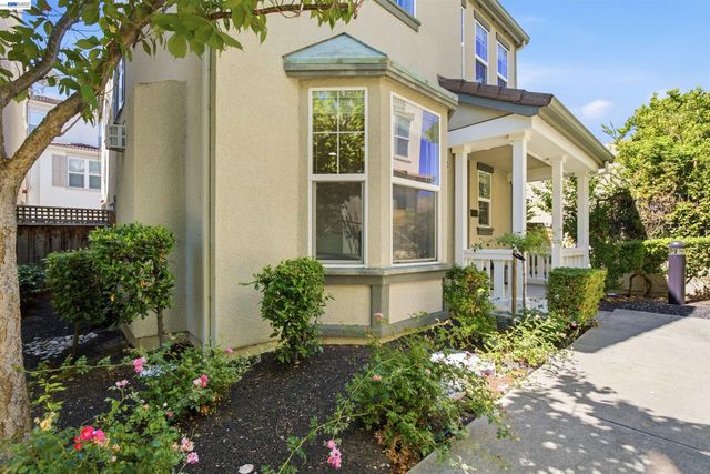 6010 Hillbrook Pl, Dublin, CA 94568