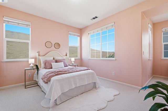 6010 Hillbrook Pl, Dublin, CA 94568