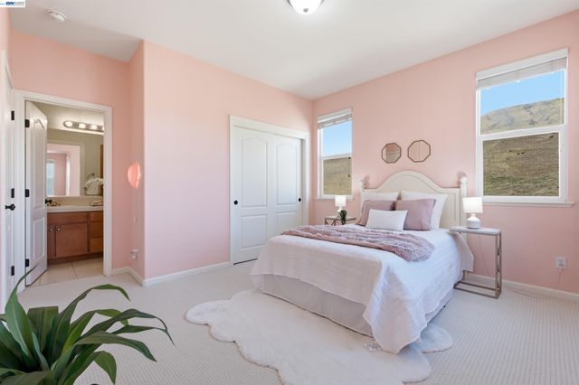 6010 Hillbrook Pl, Dublin, CA 94568
