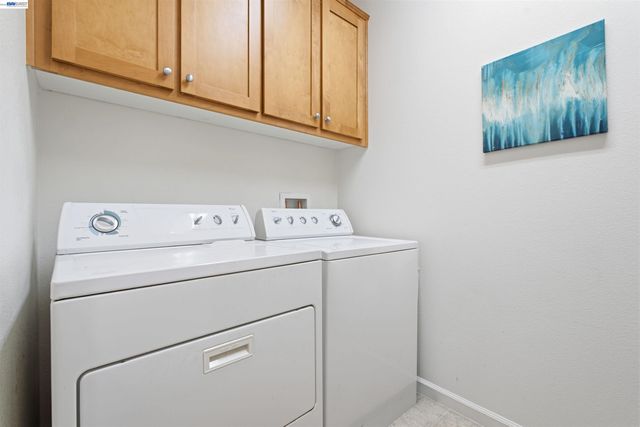 6010 Hillbrook Pl, Dublin, CA 94568