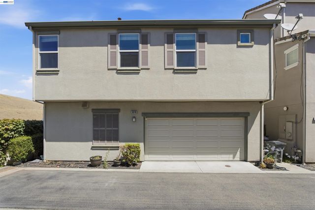 6010 Hillbrook Pl, Dublin, CA 94568