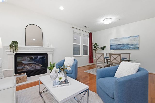 6010 Hillbrook Pl, Dublin, CA 94568