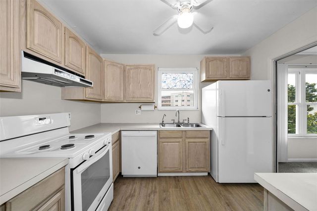 5530 80TH STREET N B308, St Petersburg, FL 33709