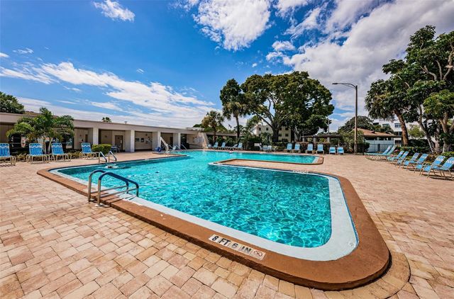 5530 80TH STREET N B308, St Petersburg, FL 33709