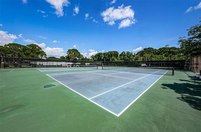 5530 80TH STREET N B308, St Petersburg, FL 33709