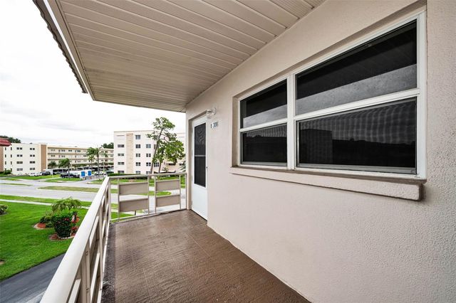5530 80TH STREET N B308, St Petersburg, FL 33709