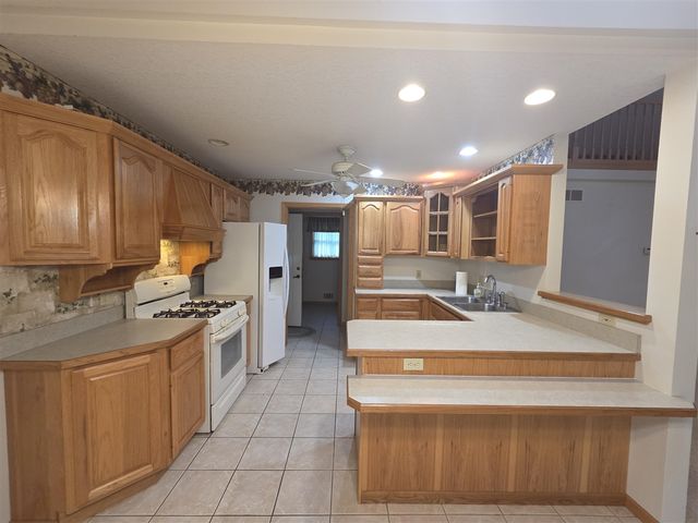 8518 3rd Street, Vestaburg, MI 48891