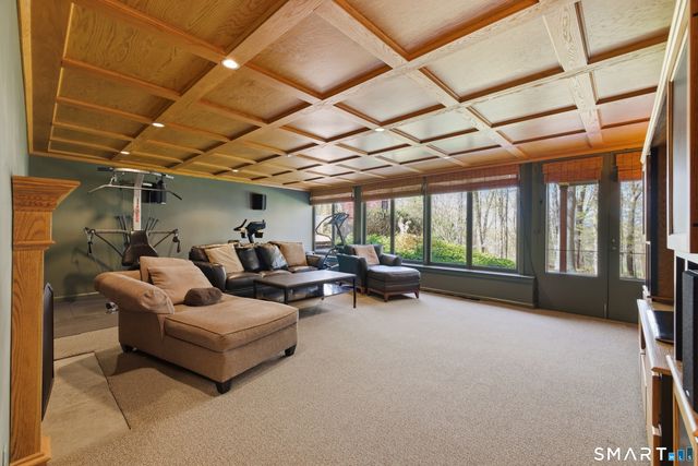 3 Pheasant Hill, Farmington, CT 06032