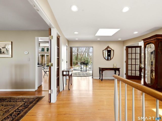 3 Pheasant Hill, Farmington, CT 06032