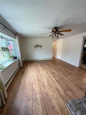 22 Dexter Rock Way, Lincoln, RI 02865