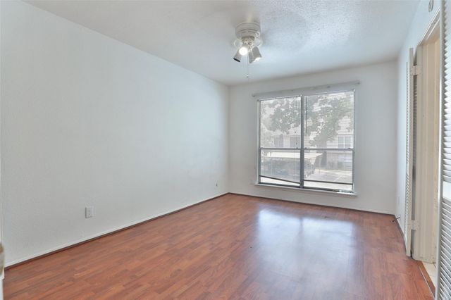 5005 Georgi Lane 161, Houston, TX 77092