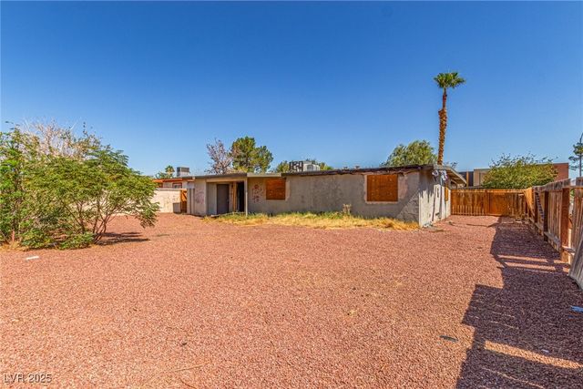 2741 San Domingo Lane, Las Vegas, NV 89115