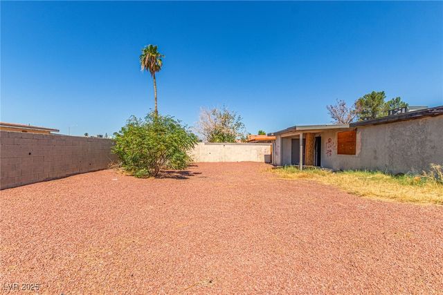 2741 San Domingo Lane, Las Vegas, NV 89115