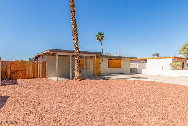 2741 San Domingo Lane, Las Vegas, NV 89115