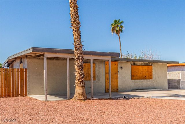 2741 San Domingo Lane, Las Vegas, NV 89115