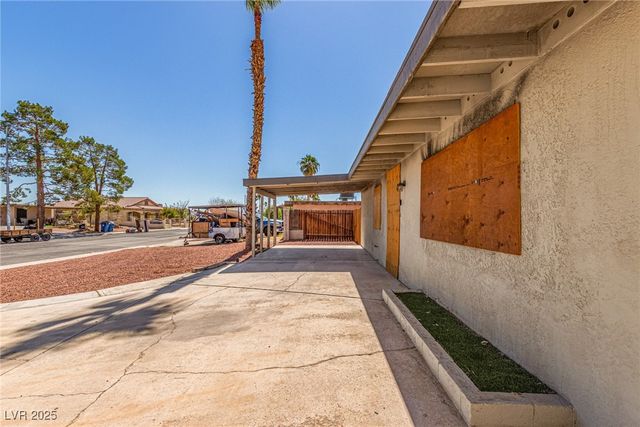 2741 San Domingo Lane, Las Vegas, NV 89115