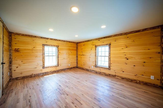 7810 Granville Road, Mount Vernon, OH 43050