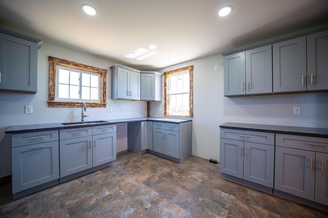 7810 Granville Road, Mount Vernon, OH 43050