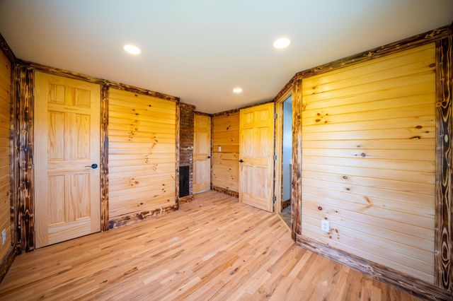 7810 Granville Road, Mount Vernon, OH 43050