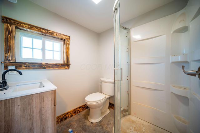 7810 Granville Road, Mount Vernon, OH 43050