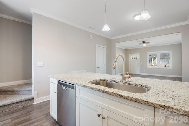3939 Newhall Drive, Hickory, NC 28601