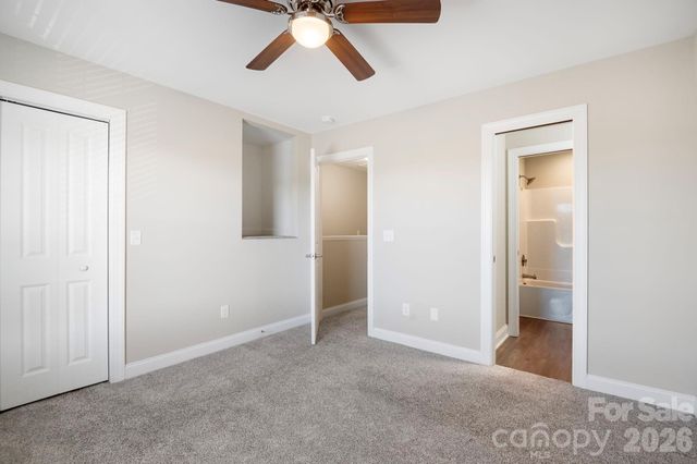 3939 Newhall Drive, Hickory, NC 28601