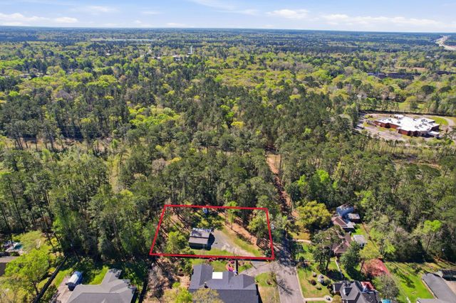 1105 S College Avenue, Cleveland, TX 77327