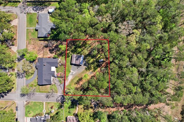 1105 S College Avenue, Cleveland, TX 77327